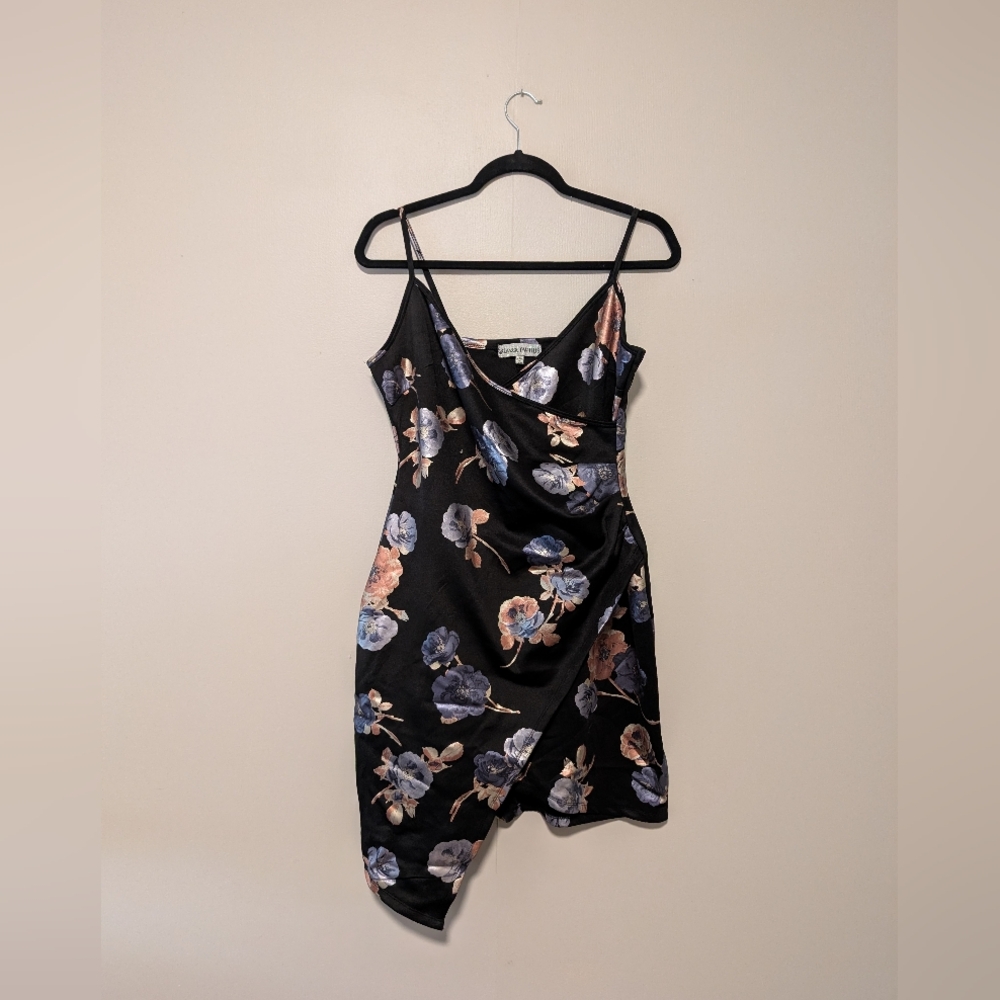 Almost Famous Floral Black Dress